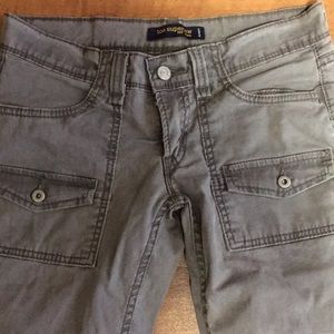 Skinny low rise pants